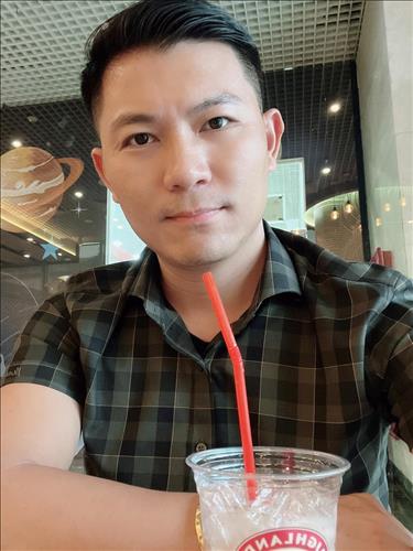Hoàng Minh
