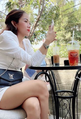 Quyên