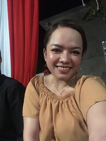 Cẩm Tú