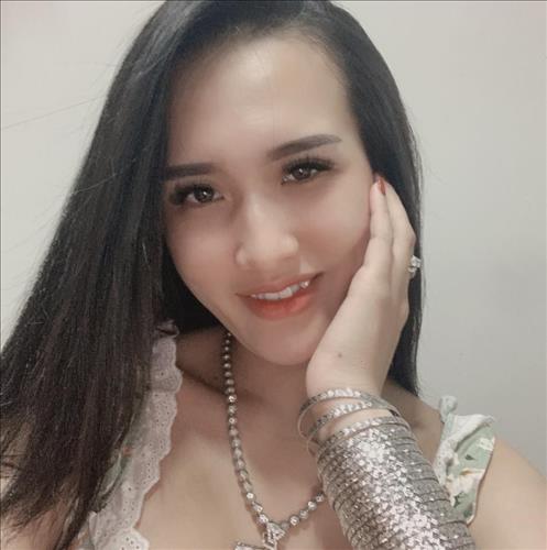 Hằng Hằng