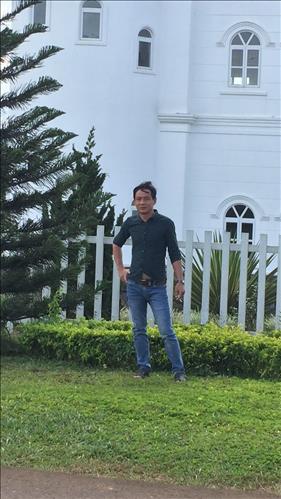 Hiếu Lê