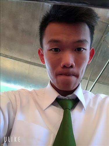 Tuấn Trần Trần