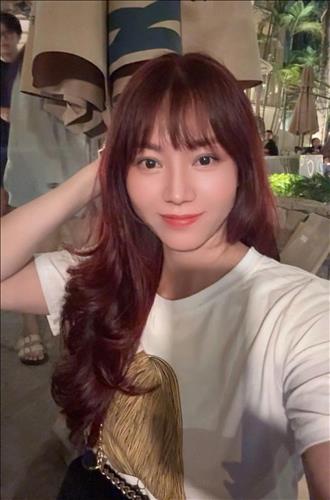 Jenny Nguyễn