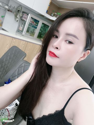 Xoá tên