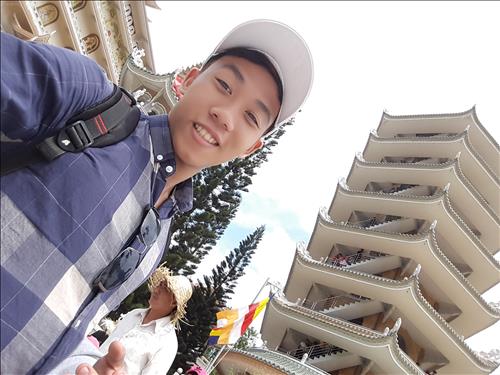 Nguyễn Hoàng Bảo