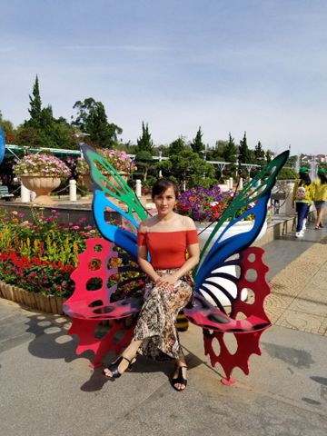 Tìm bạn bè