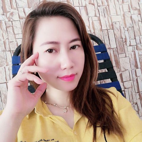 Hoa co lau