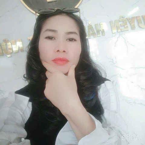 Huyền