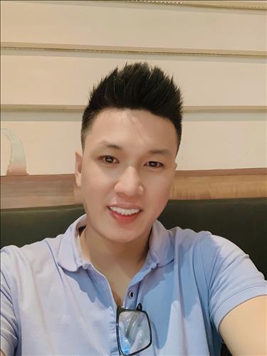 Lê Hoàng Vũ