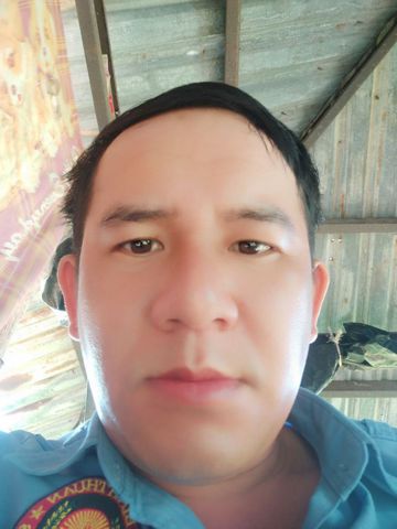 Hiếu Trần