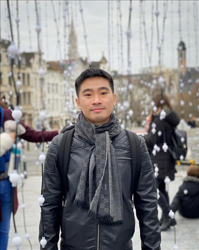 Phạm Hưng