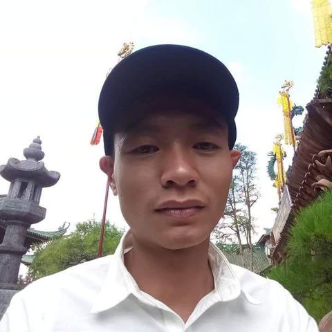 Trần văn tình