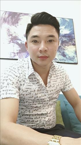 Tuấn