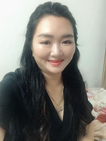 Ngân Truong