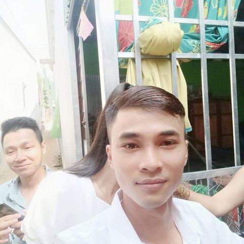 Văn Hậu