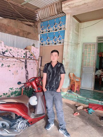 Thông