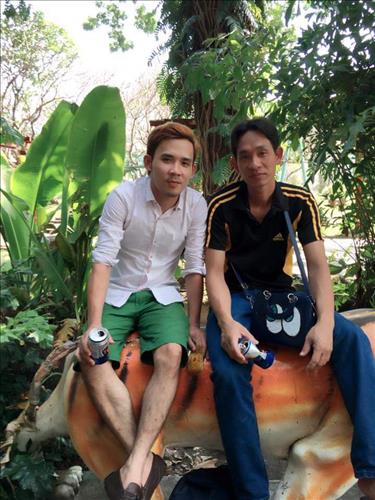 toàn phạm chí
