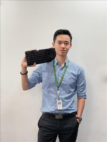 Phạm Việt