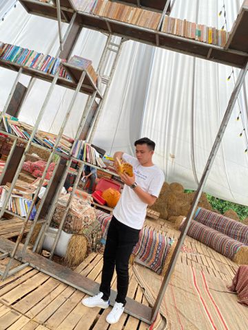 Tiền