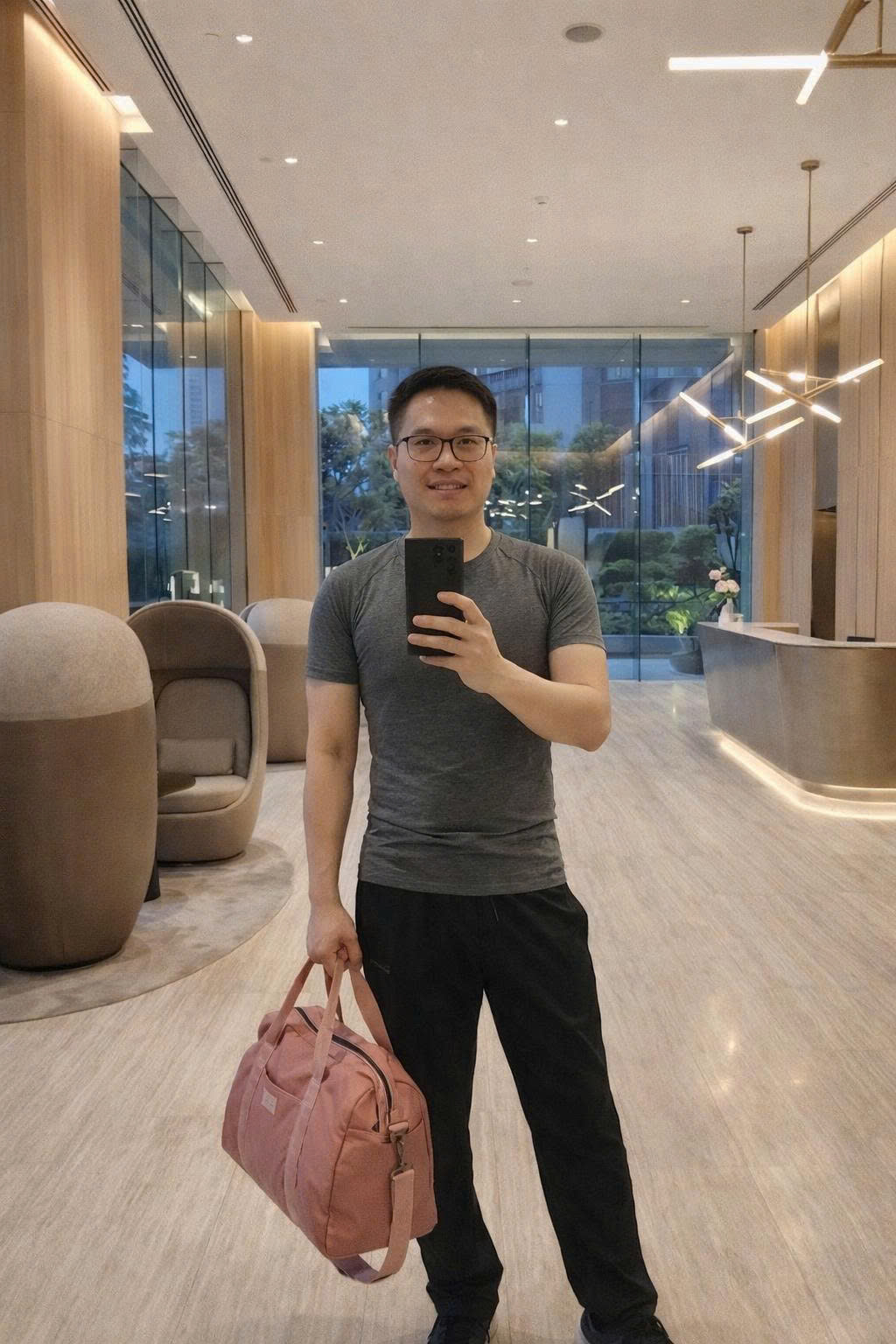 KH122115 | Nam giới kết bạn bốn phương Hà Nội, 1982 | M26-TT44 | 5.000.000 đ, làm quen