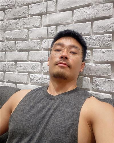 TUẤN HÙNG