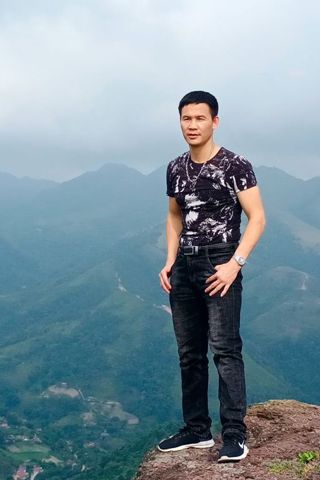 Quang Hùng