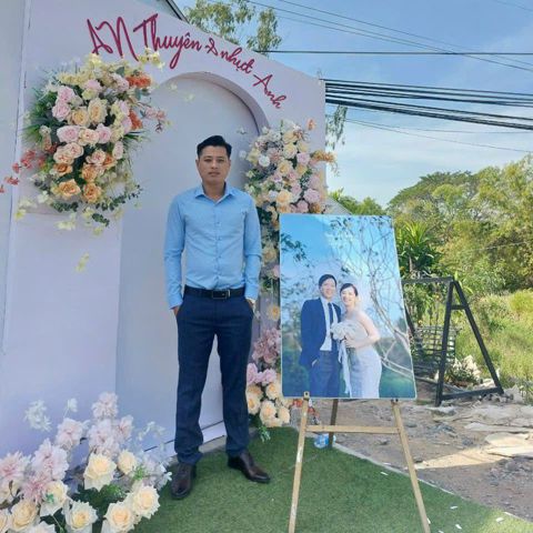 Mr Hung
