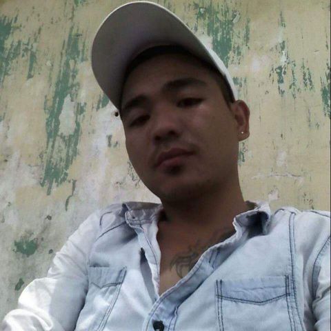 Tùng