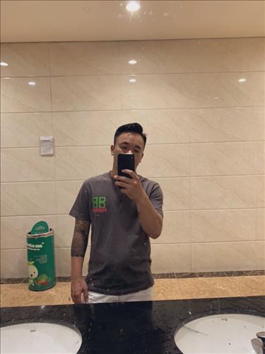 Hoàng Linh