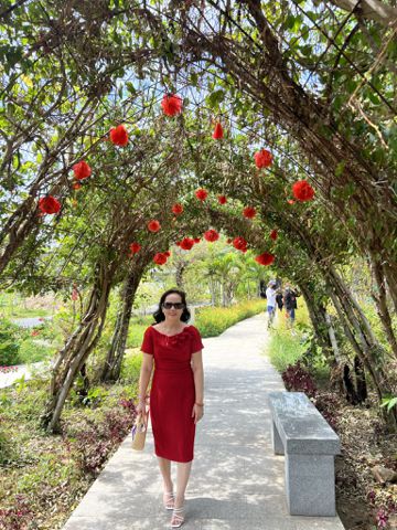 Thu Hà