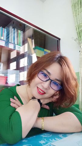 Hồng Phương