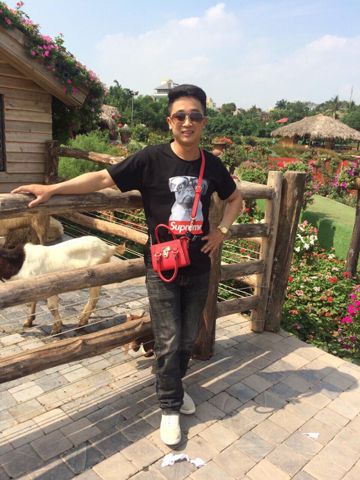 Tuấn