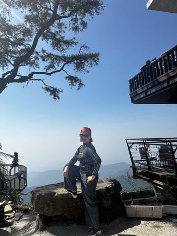 Thu Bùi