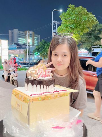 Huỳnh Anh