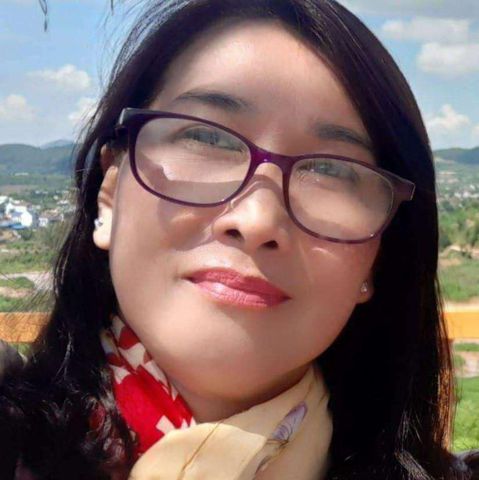THU HƯƠNG...