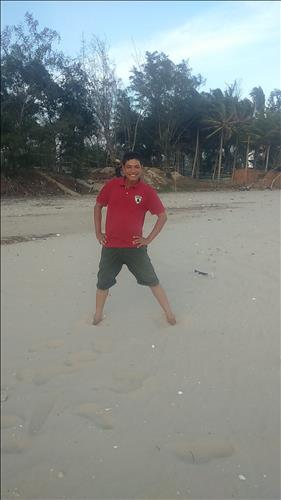Quoc Hung Trinh