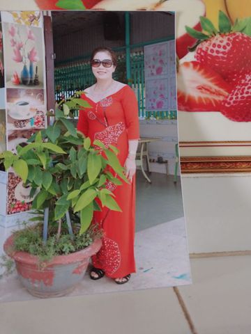ỪLương thị Trung