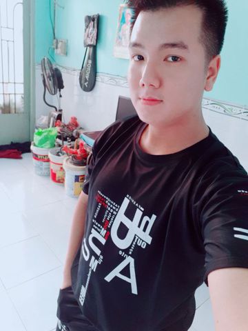 Hồ Quốc Hùng