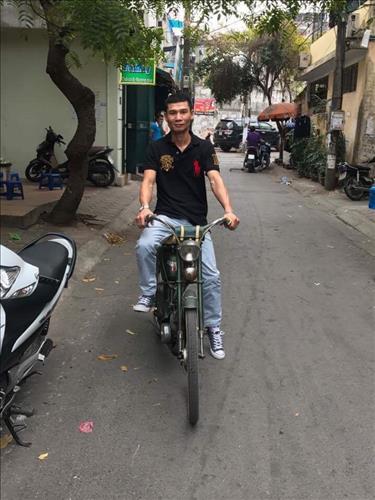 Quốc Tuấn Trần