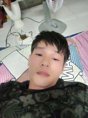 Quân