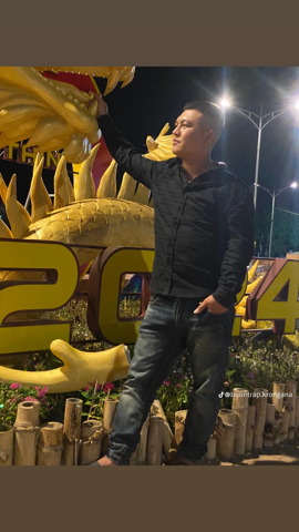 Long Hoàng