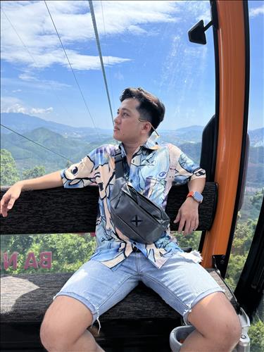 Tuấnu vũ Bùi