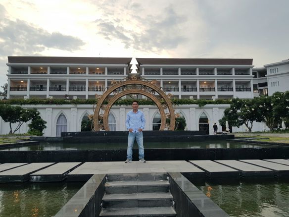 Nào có người yêu thì đổi...