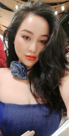 UYỂN ANH