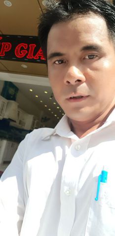 Việt Hoàng