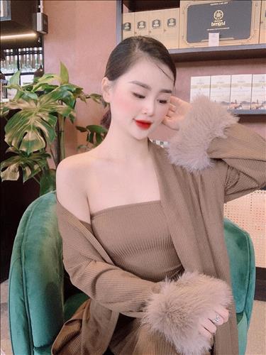 ngoc ngân