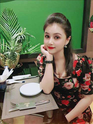 Trang Huyền