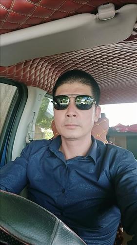 Luân Từ Sơn