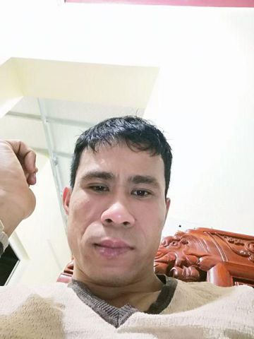 Hùng
