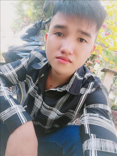 Hoang nguyen